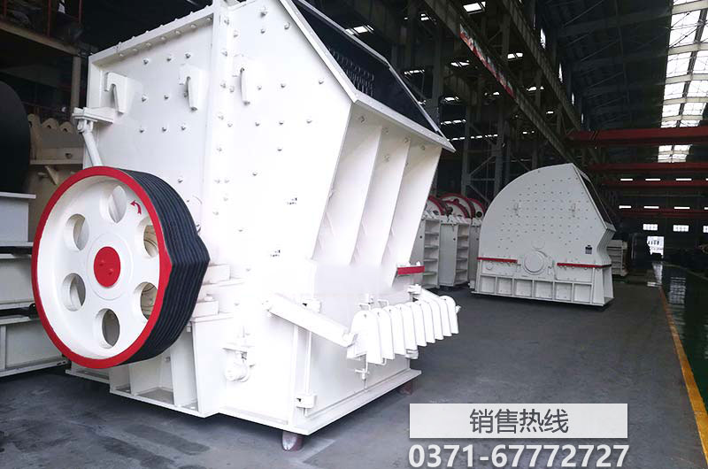 为何从喉咙里咳出一个剧臭的黄色颗粒？|扁桃体|结石|扁桃体 
